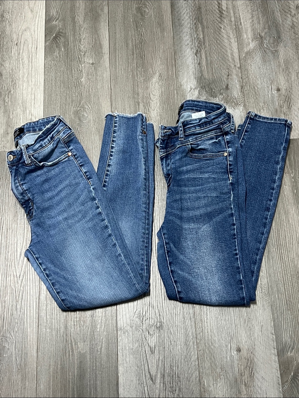 Judy blue woman’s skinny jeans / size 5/27